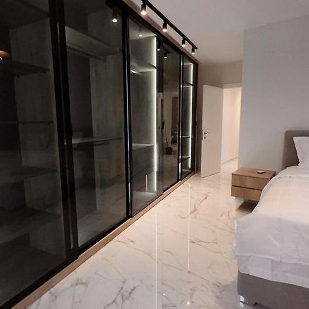 Zeus Tirana Suite Deluxe Екстериор снимка